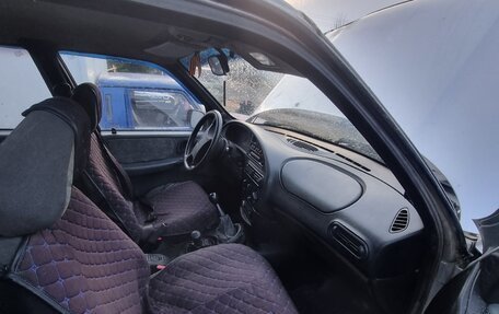 Chevrolet Niva I рестайлинг, 2004 год, 135 000 рублей, 3 фотография