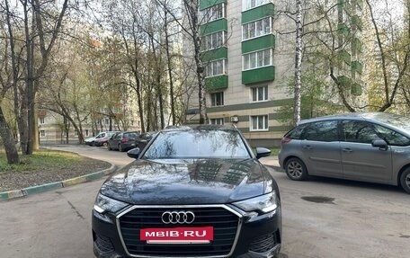Audi A6, 2019 год, 2 450 000 рублей, 9 фотография