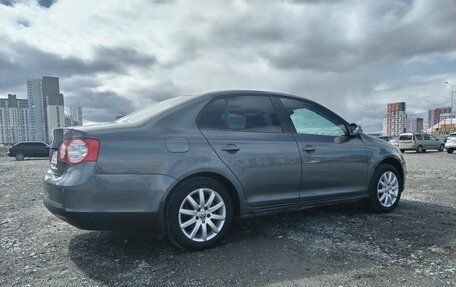 Volkswagen Jetta VI, 2010 год, 750 000 рублей, 4 фотография