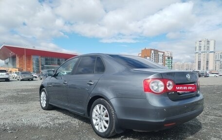 Volkswagen Jetta VI, 2010 год, 750 000 рублей, 6 фотография