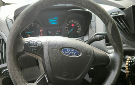 Ford Tourneo Connect II рестайлинг, 2017 год, 1 690 000 рублей, 14 фотография