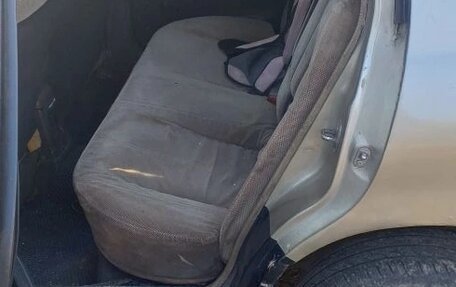 Nissan Primera II рестайлинг, 1992 год, 200 000 рублей, 2 фотография