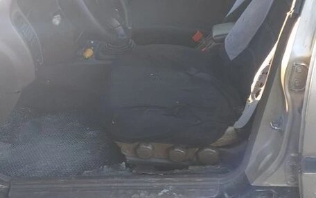 Nissan Primera II рестайлинг, 1992 год, 200 000 рублей, 3 фотография