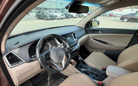 Hyundai Tucson III, 2017 год, 2 200 000 рублей, 10 фотография