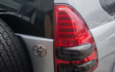 Toyota Land Cruiser Prado 120 рестайлинг, 2007 год, 2 085 000 рублей, 3 фотография