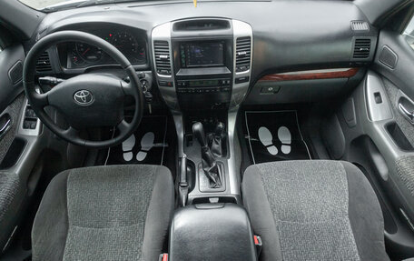 Toyota Land Cruiser Prado 120 рестайлинг, 2007 год, 2 085 000 рублей, 16 фотография