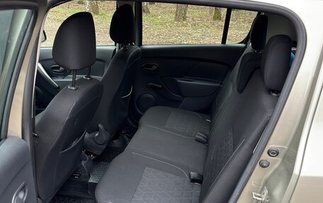 Renault Sandero II рестайлинг, 2016 год, 1 100 000 рублей, 28 фотография