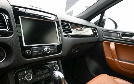 Volkswagen Touareg III, 2013 год, 2 499 900 рублей, 17 фотография