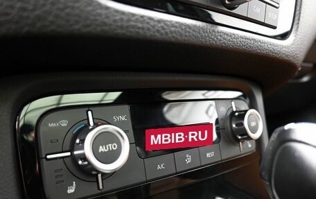 Volkswagen Touareg III, 2013 год, 2 499 900 рублей, 20 фотография