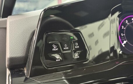 Volkswagen Golf VIII, 2021 год, 2 790 000 рублей, 22 фотография