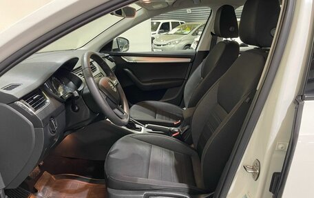 Skoda Octavia, 2019 год, 1 500 000 рублей, 10 фотография