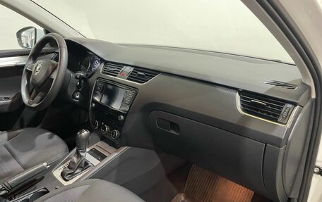 Skoda Octavia, 2019 год, 1 500 000 рублей, 26 фотография