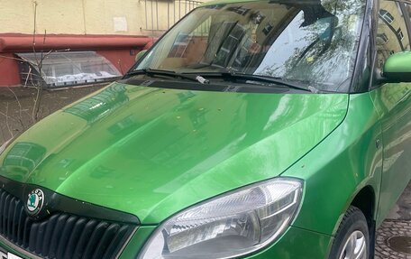 Skoda Fabia II, 2011 год, 700 000 рублей, 4 фотография