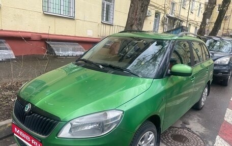 Skoda Fabia II, 2011 год, 700 000 рублей, 2 фотография
