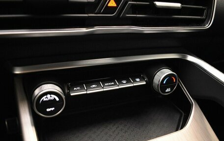 Geely Coolray I, 2024 год, 2 150 000 рублей, 8 фотография