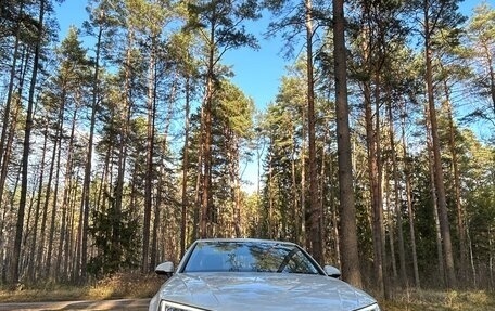 Audi A4, 2019 год, 2 620 000 рублей, 2 фотография