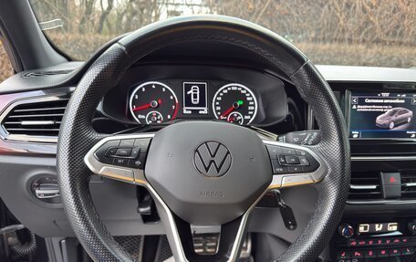 Volkswagen Polo VI (EU Market), 2022 год, 1 930 000 рублей, 33 фотография