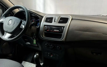 Renault Sandero II рестайлинг, 2018 год, 950 000 рублей, 17 фотография