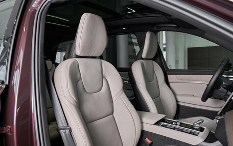 Volvo XC90 II рестайлинг, 2025 год, 10 500 000 рублей, 8 фотография