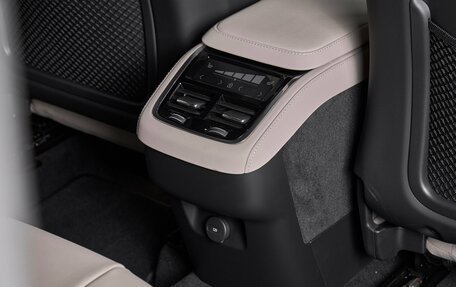 Volvo XC90 II рестайлинг, 2025 год, 10 500 000 рублей, 19 фотография