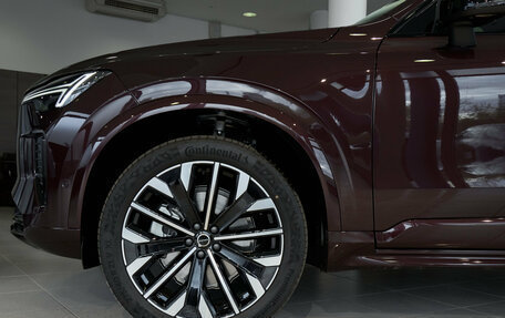 Volvo XC90 II рестайлинг, 2025 год, 10 500 000 рублей, 23 фотография