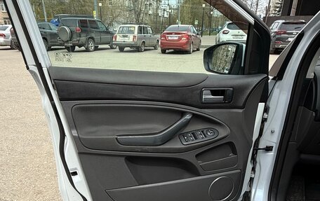 Ford Kuga III, 2011 год, 1 200 000 рублей, 13 фотография