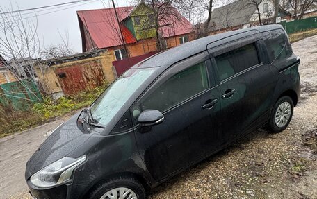 Toyota Sienta II, 2020 год, 1 550 000 рублей, 3 фотография