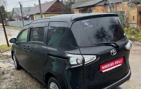 Toyota Sienta II, 2020 год, 1 550 000 рублей, 6 фотография