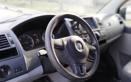 Volkswagen Caravelle T5, 2011 год, 1 600 000 рублей, 5 фотография