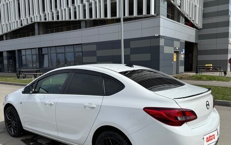 Opel Astra J, 2014 год, 1 200 000 рублей, 5 фотография