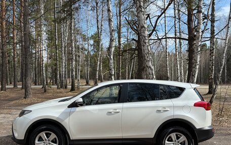 Toyota RAV4, 2012 год, 1 840 000 рублей, 3 фотография