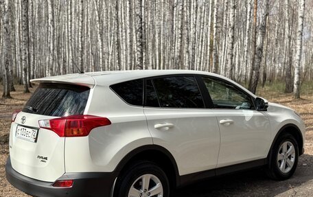 Toyota RAV4, 2012 год, 1 840 000 рублей, 10 фотография