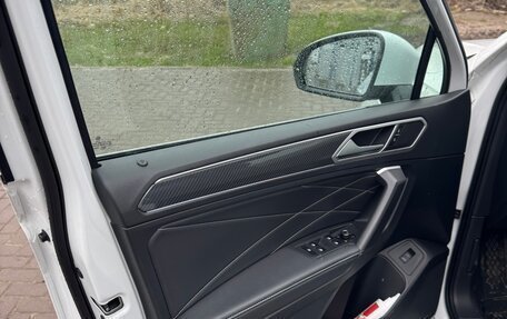 Volkswagen Tiguan II, 2023 год, 3 500 000 рублей, 15 фотография