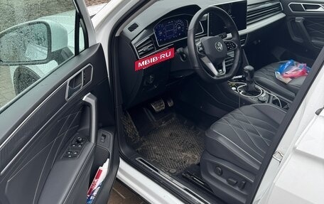 Volkswagen Tiguan II, 2023 год, 3 500 000 рублей, 10 фотография