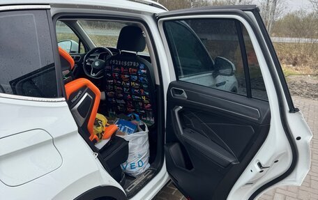 Volkswagen Tiguan II, 2023 год, 3 500 000 рублей, 20 фотография