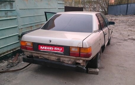 Audi 100, 1986 год, 30 000 рублей, 3 фотография