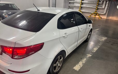 KIA Rio III рестайлинг, 2015 год, 1 200 000 рублей, 2 фотография