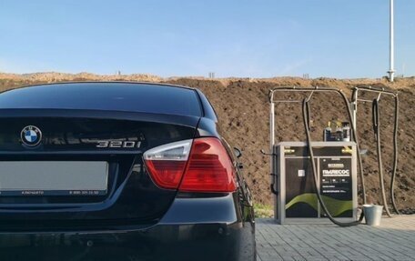 BMW 3 серия, 2008 год, 550 000 рублей, 12 фотография