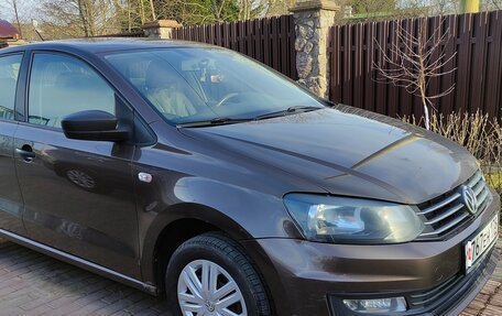 Volkswagen Polo VI (EU Market), 2016 год, 650 000 рублей, 2 фотография