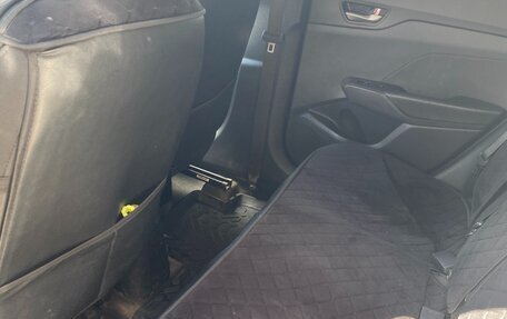 Hyundai Solaris II рестайлинг, 2018 год, 1 350 000 рублей, 6 фотография