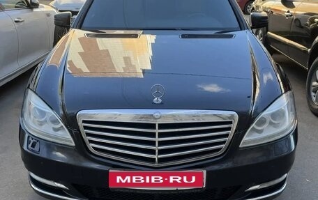 Mercedes-Benz S-Класс, 2007 год, 1 100 000 рублей, 1 фотография