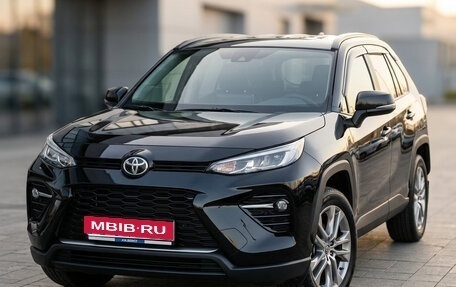 Toyota RAV4, 2021 год, 3 870 000 рублей, 1 фотография