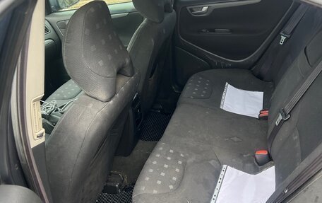 Volvo S60 III, 2004 год, 400 000 рублей, 7 фотография