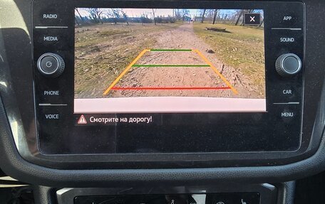 Volkswagen Tiguan II, 2021 год, 3 400 000 рублей, 10 фотография