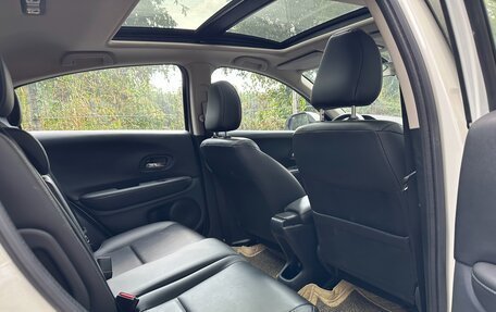 Honda Vezel, 2021 год, 1 219 000 рублей, 20 фотография