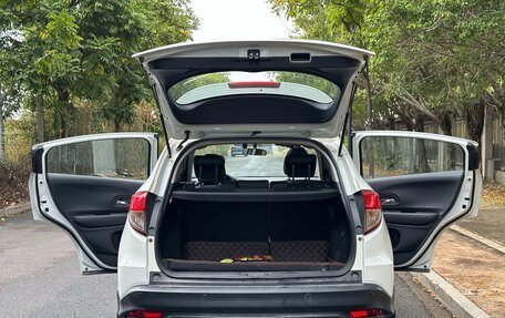 Honda Vezel, 2021 год, 1 219 000 рублей, 22 фотография