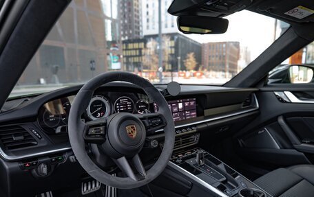 Porsche 911, 2020 год, 29 000 000 рублей, 18 фотография