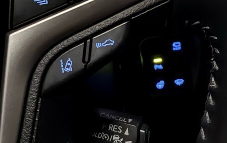 Toyota Land Cruiser Prado 150 рестайлинг 2, 2020 год, 7 290 000 рублей, 19 фотография