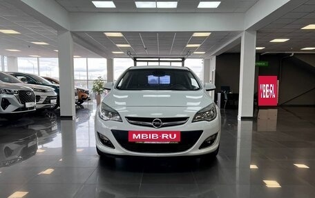 Opel Astra J, 2012 год, 895 000 рублей, 3 фотография
