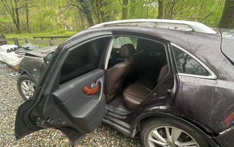 Infiniti QX70, 2016 год, 928 000 рублей, 14 фотография